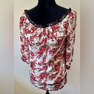 White House Black Market Red Floral Printed Off Shoulder Top Blouse Size XS NEW